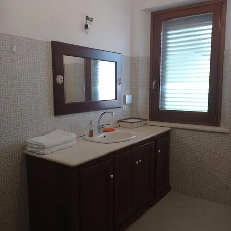 Casa Del Castagno * 나르볼리아