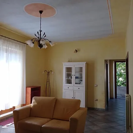Casa Del Castagno Apartment *